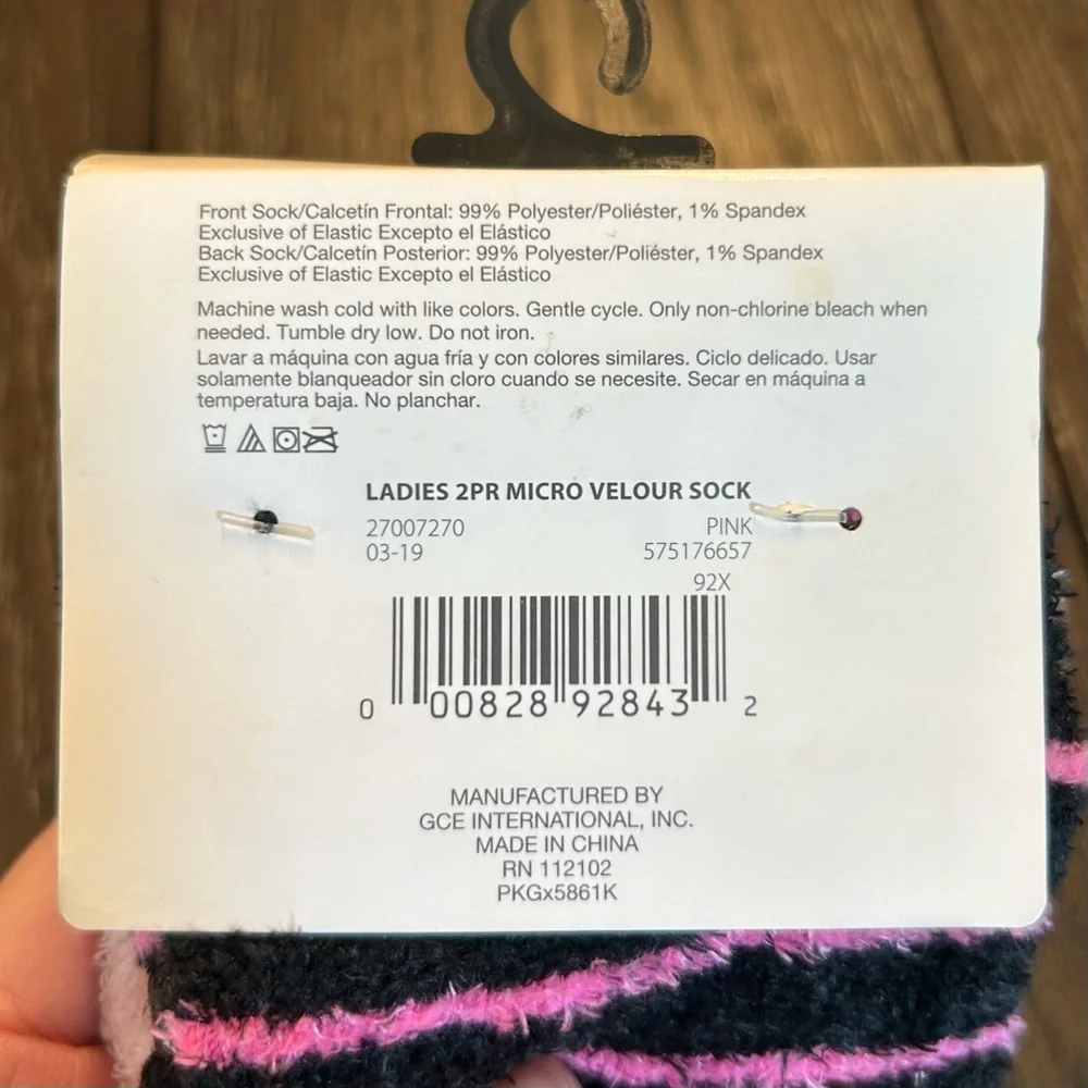 Cool Chick Micro Velour Women's Low Cut Cozy‎ Socks 2 Pair Shoe Size 4-10 NEW
